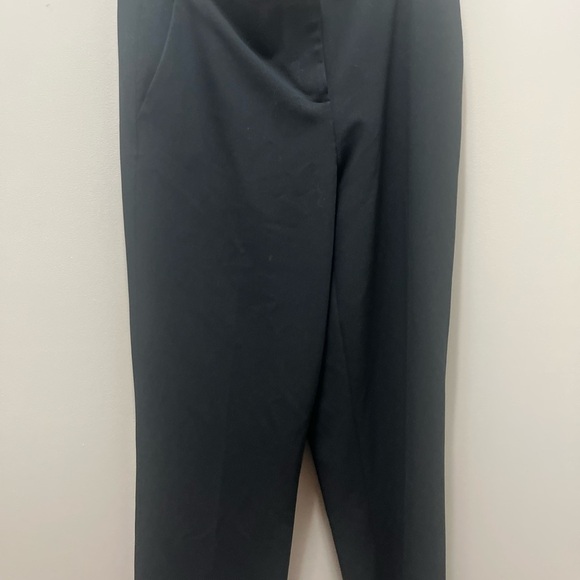 Tommy Hilfiger Women’s Dress Pants - Size 2 - Picture 3 of 5
